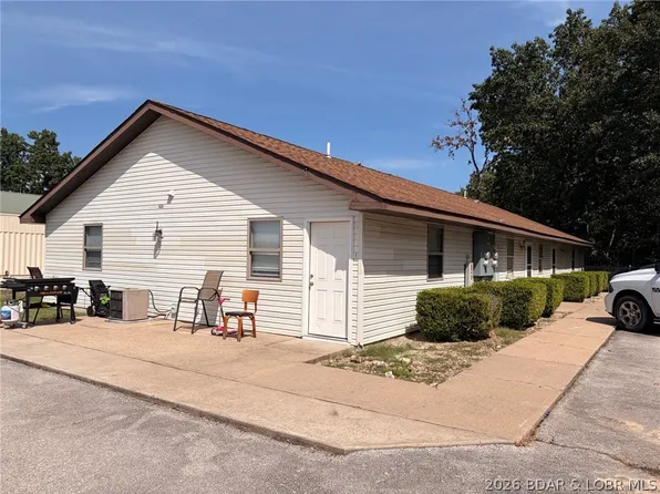 5620 Three Seasons Rd, Osage Beach, MO 65065