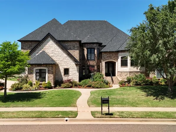 16801 Kinross Cir, Edmond, OK 73012