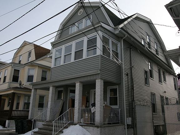 2nd image of 62 Cypress St #64