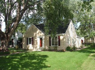 5933 Queen Ave S, Minneapolis, MN 55410