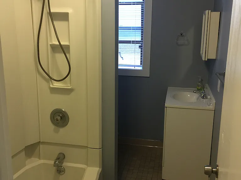 54-56 Grand Ave #4 — Photo 10