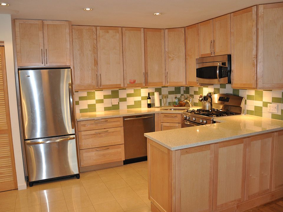 1st image of 105 Butler St #C