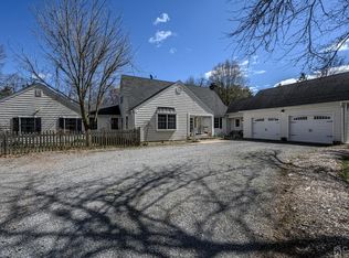 164 Old Clinton Rd, Flemington, NJ 08822