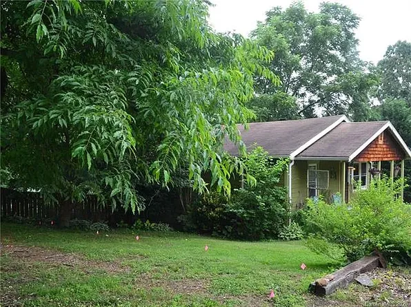 (undisclosed Address), Asheville, NC 28806