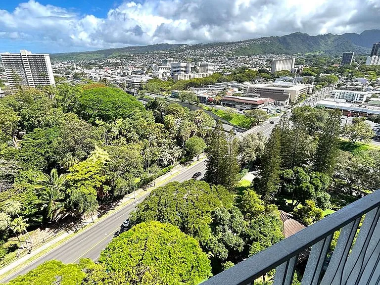 1515 Nuuanu Ave #1852 — Photo 9