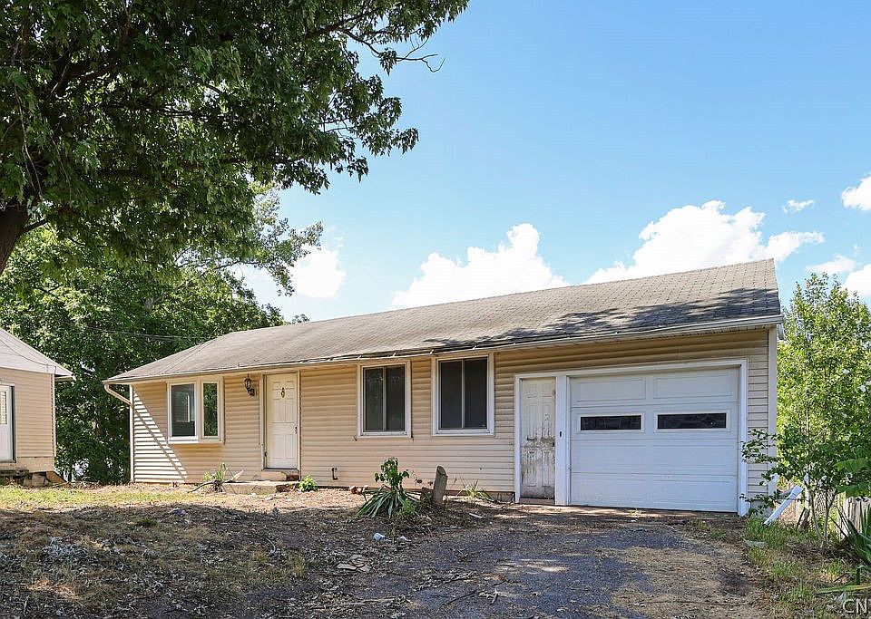 1st image of 5255 Bear Rd