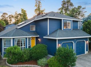 15421 SW Thurston Ln, Tigard, OR 97224