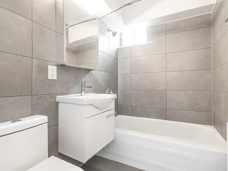 265 Russell Hill Rd #50013B-702 — Photo 8