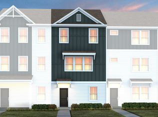 907 Fearless Rd, Durham, NC 27703