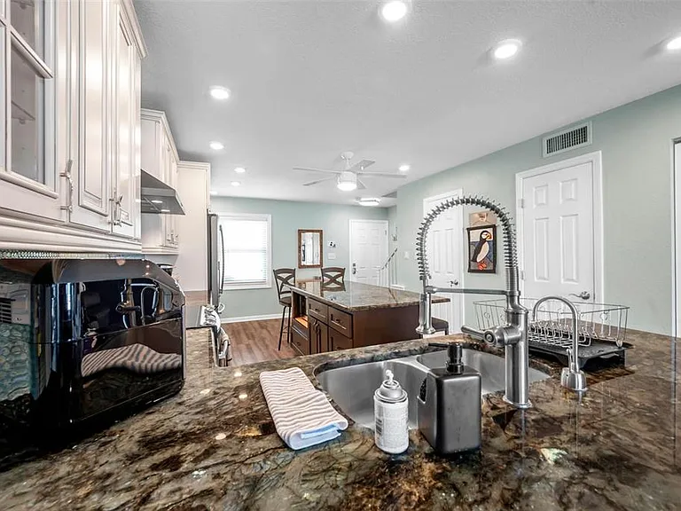 4768 Coquina Key Dr SE — Photo 9