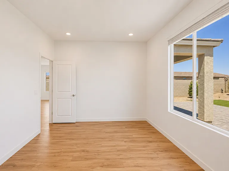 18128 W Soft Wind Dr — Photo 19