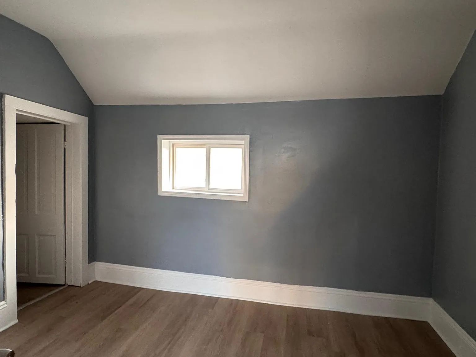 3 bed, 1229 sqft, $1,200 — Photo 3