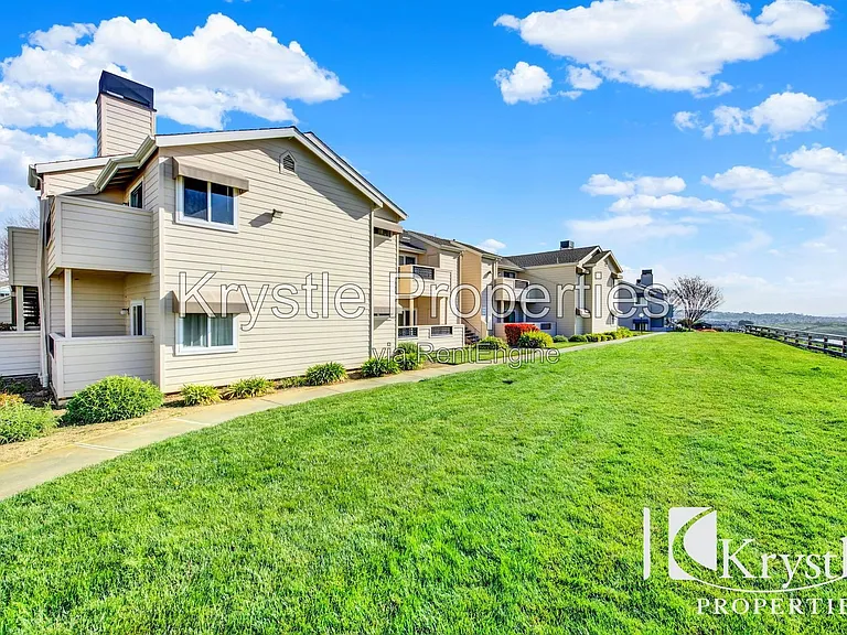 1201 Glen Cove Pkwy #1106 — Photo 16