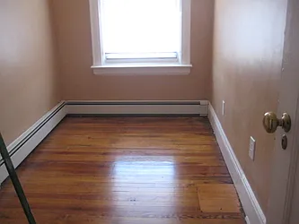 Rented by Zikos Realty Services