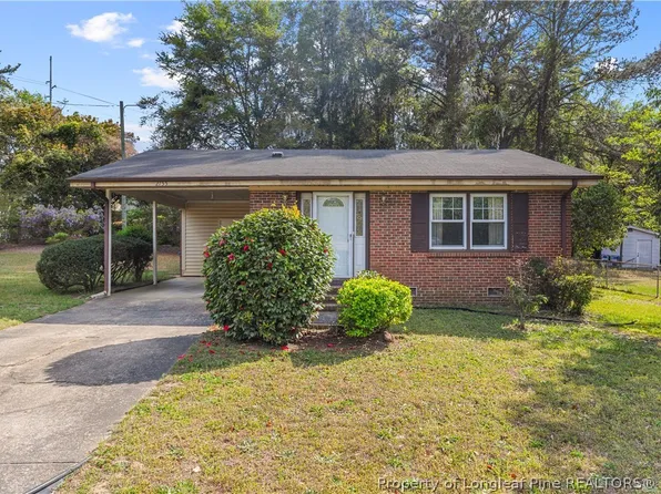 2755 Coronada Pkwy, Fayetteville, NC 28306