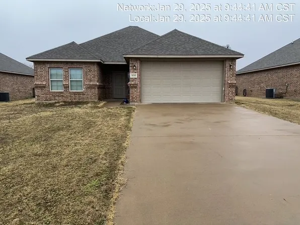 808 Darter Ct, Pottsboro, TX 75076