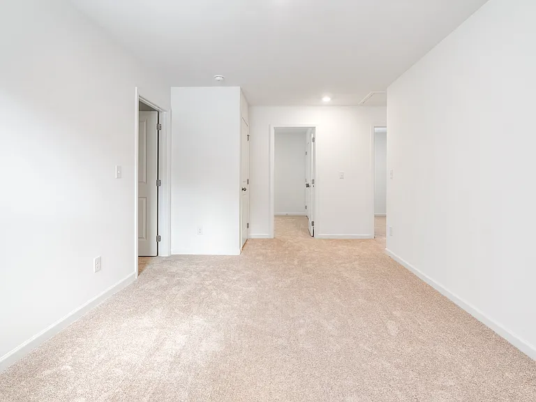 676 Evergreen Rd — Photo 14
