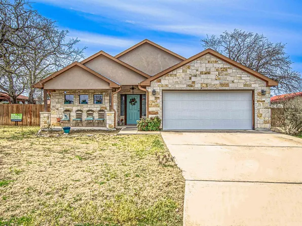 1963 Greenwood Ln, Kingsland, TX 78639
