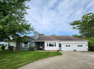 2441 S Tucker Rd, Shelbyville, IN 46176