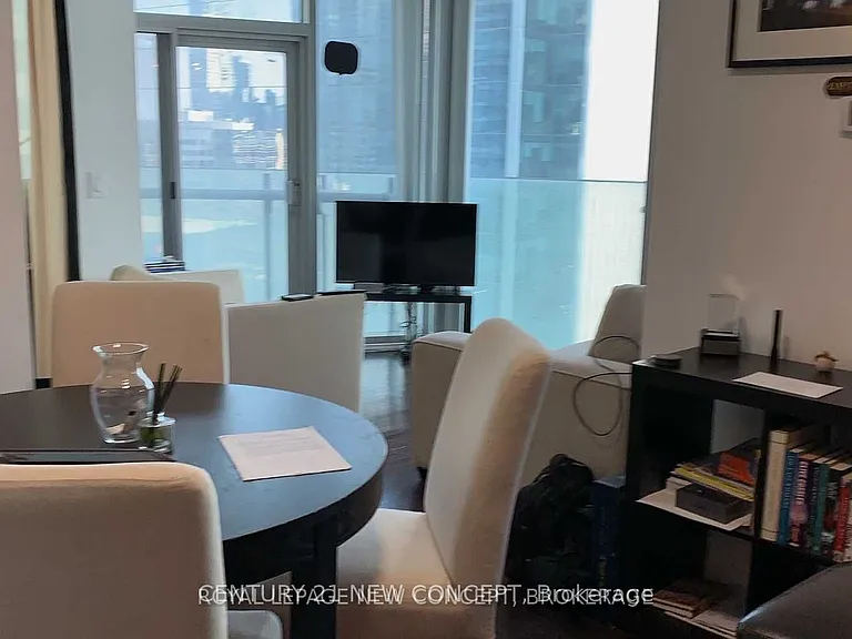 14 York St #1502 — Photo 5