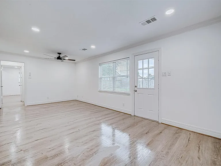 1739 Nocturne Ln — Photo 16