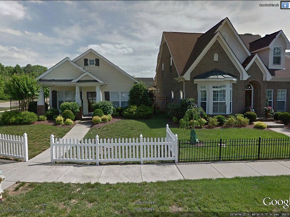 1st image of 311 Rosebud Cir