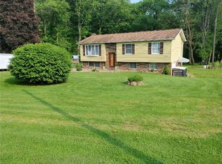 1110 Davis Rd, Butler, PA 16001