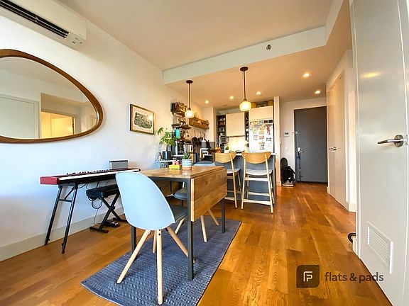 4th image of 740 Dekalb Ave #307