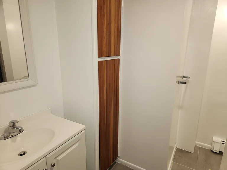 614 Main St #B1 — Photo 5