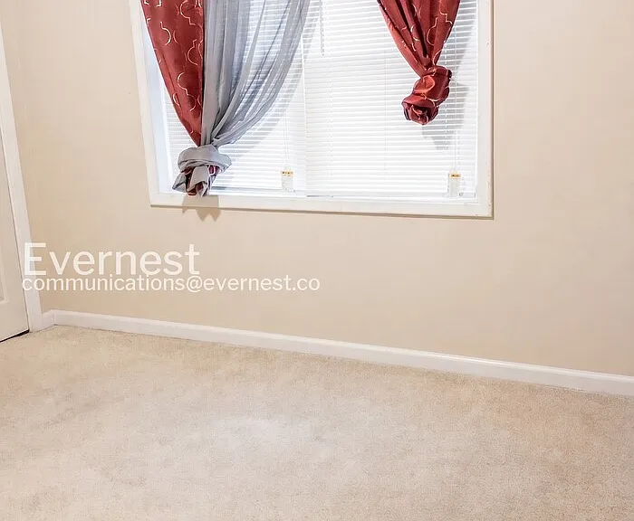 1166 Shoreham Dr — Photo 6