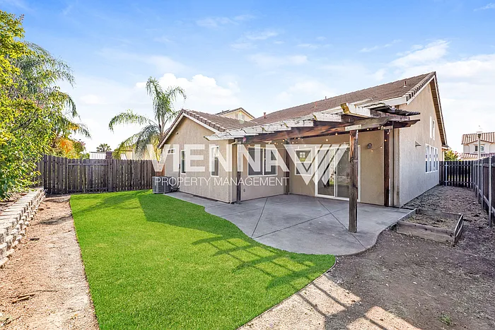 2856 Cardinal Dr — Photo 19