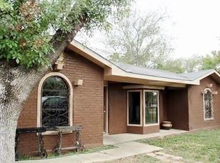 801 Beverly Dr, Laredo, TX 78045