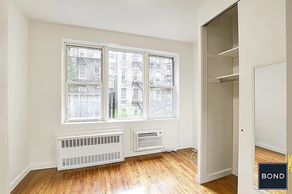 Rented by Bond New York | media 5