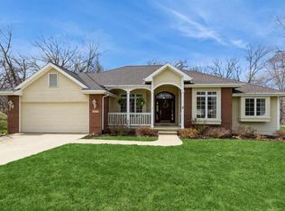 3409 Riverbend Dr NE, Cedar Rapids, IA 52411