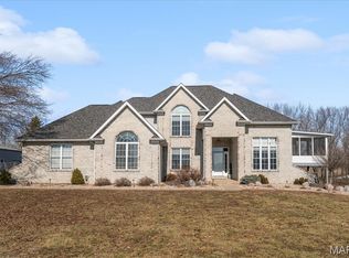 8225 Peabody Rd, Freeburg, IL 62243