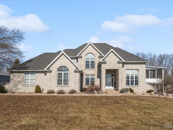 8225 Peabody Rd, Freeburg, IL 62243