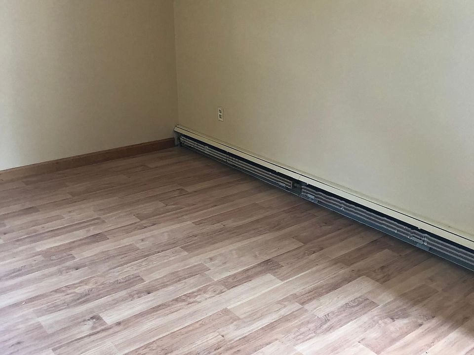 2nd image of 29 Marvel St #B