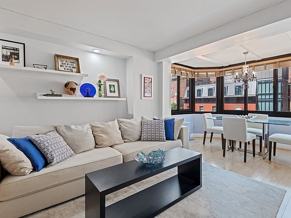 5th image of 137 E 36th St #6D