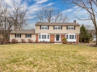 22 Beaver Dam Rd, Randolph, NJ 07869