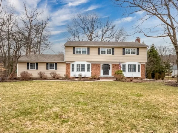 22 Beaver Dam Rd, Randolph Twp., NJ 07869