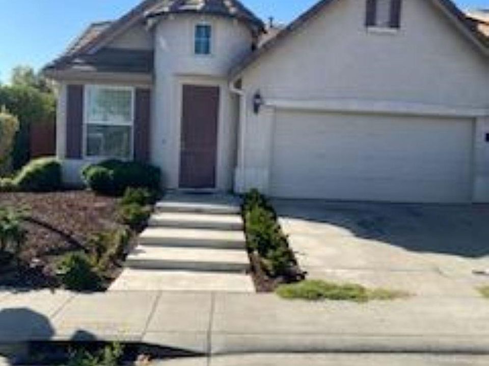 1st image of 100 Lone Oak Ct