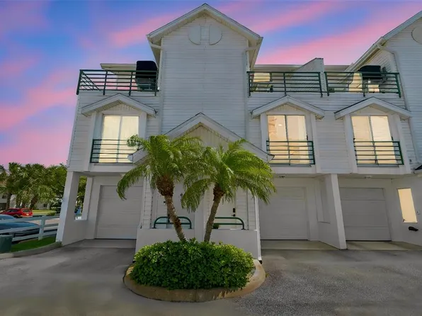 320 Island Way APT 302, Clearwater, FL 33767