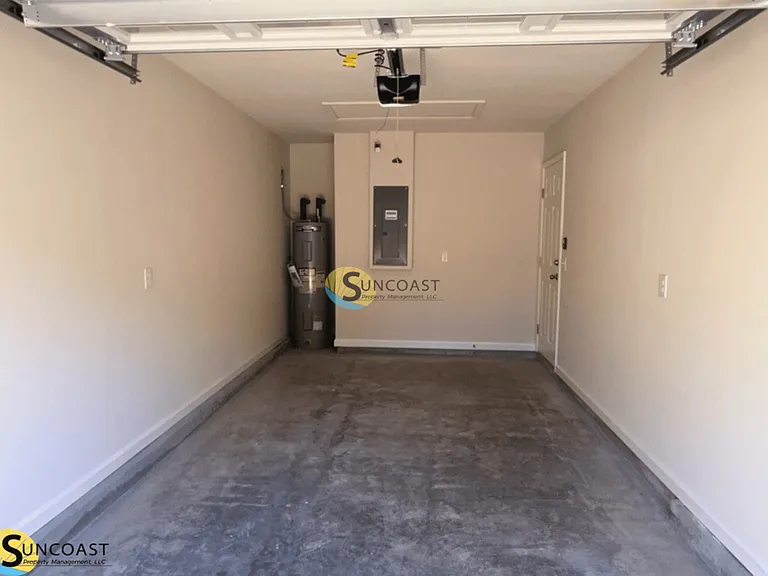 1545 Union St W — Photo 27