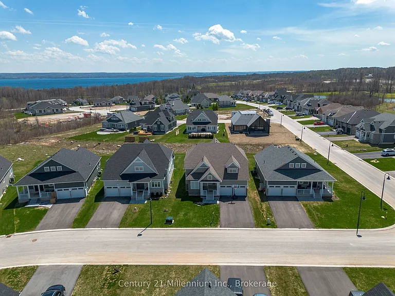 103 Laurens Ln — Photo 4
