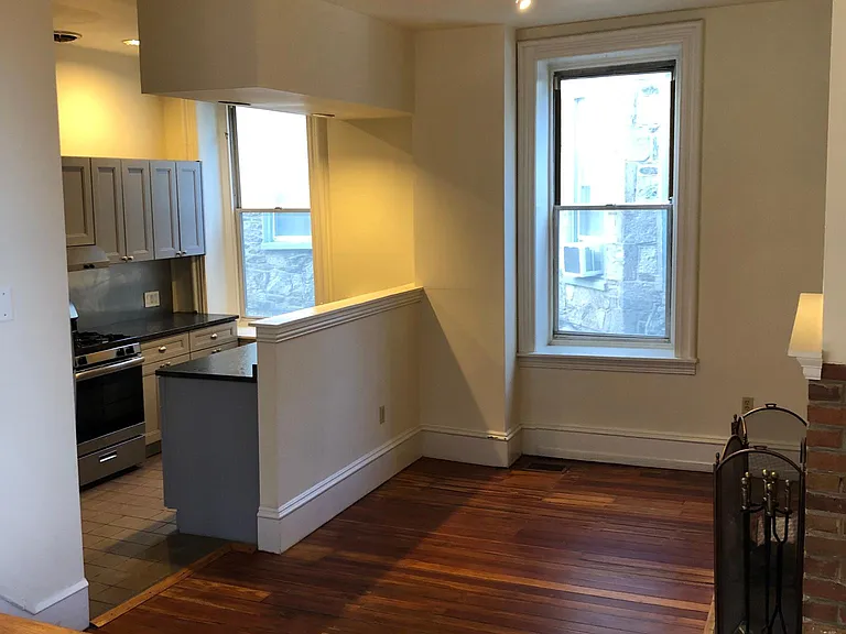 426 W Chelten Ave #2F — Photo 3