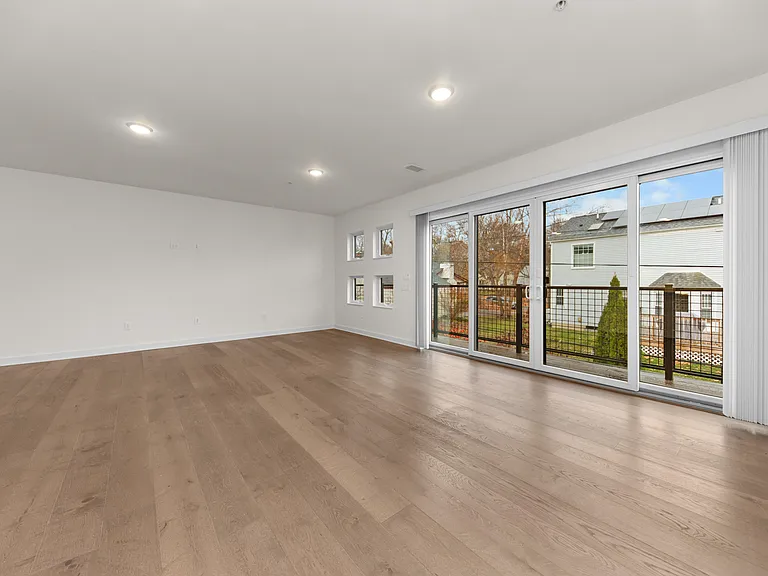 462 W Stadium Blvd #1 — Photo 45
