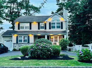 408 Nicolls Rd, Deer Park, NY 11729