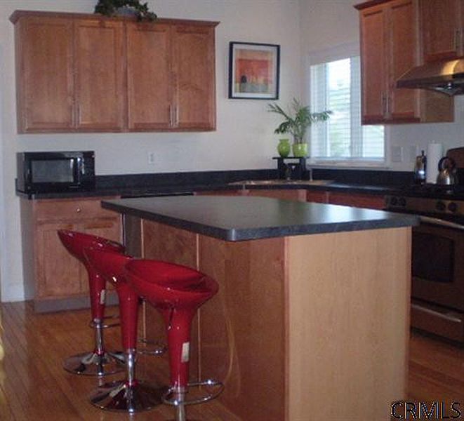 4th image of 3 SADDLE BROOK Drive