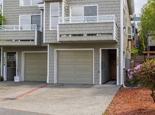 2504 Fairview Ave E, Seattle, WA 98102