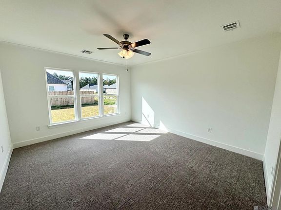 3rd image of 25316 Burlington Dr